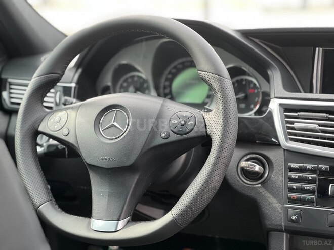 Mercedes E 250 2010, 286,000 km - 1.8 л - Bakı