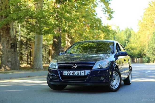 Opel Astra 2004, 242,000 km - 1.4 л - Mingəçevir
