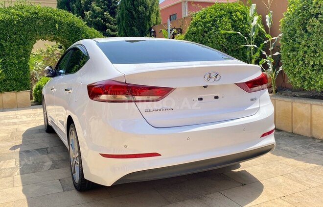 Hyundai Elantra 2017, 172,000 km - 2.0 l - Bakı
