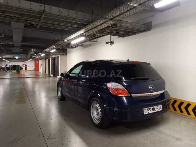 Opel Astra 2004, 242,000 km - 1.4 л - Mingəçevir