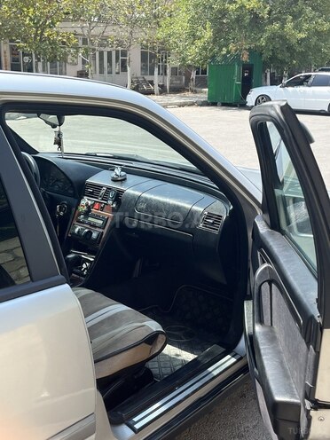 Mercedes C 200 1996, 598,000 km - 2.0 л - Sumqayıt