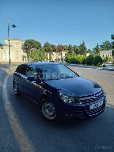 Opel Astra 2004, 242,000 km - 1.4 л - Mingəçevir