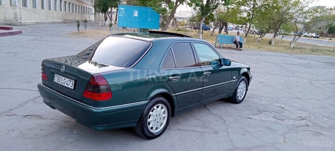 Mercedes C 200 1999, 398,000 km - 2.0 л - Xırdalan