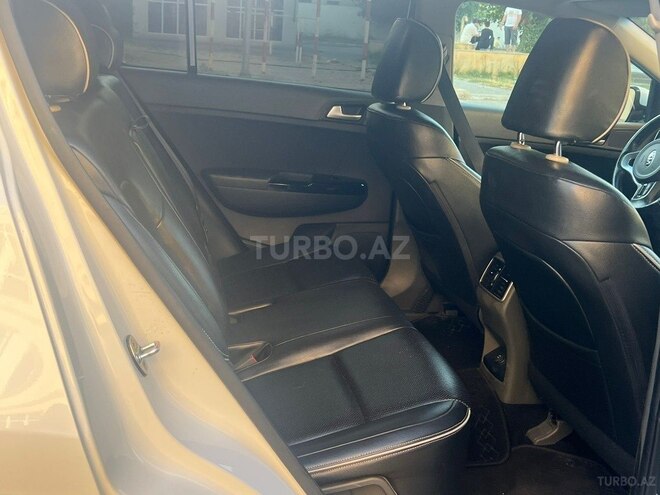 Kia Sportage 2017, 86,000 km - 2.0 l - Bakı