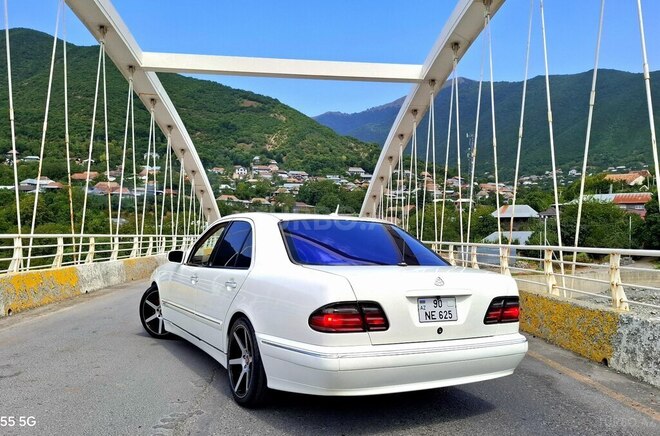 Mercedes E 320 2000, 440,198 km - 3.2 l - Şəki