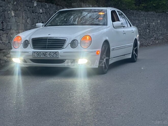 Mercedes E 320 2000, 440,198 km - 3.2 l - Şəki