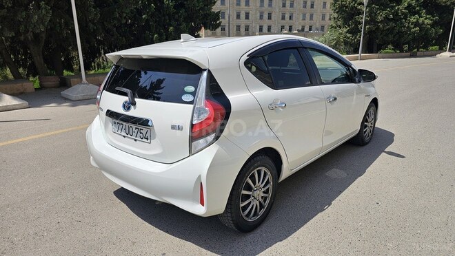 Toyota Aqua 2018, 32,586 km - 1.5 l - Bakı