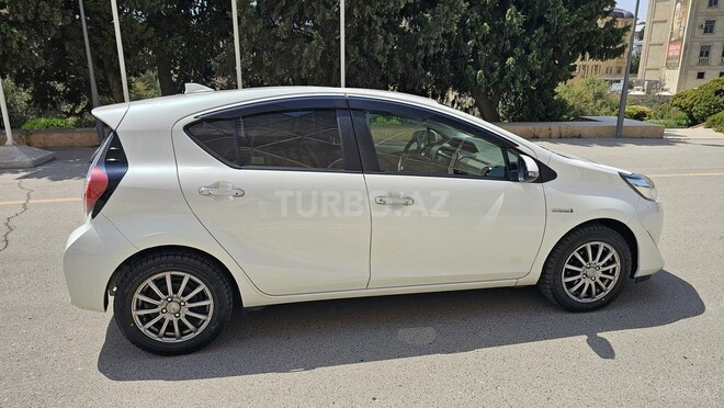 Toyota Aqua 2018, 32,586 km - 1.5 l - Bakı