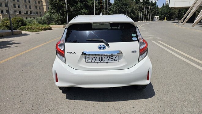 Toyota Aqua 2018, 32,586 km - 1.5 l - Bakı