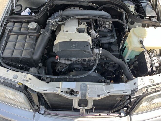 Mercedes C 200 2000, 265,000 km - 2.0 л - Bakı