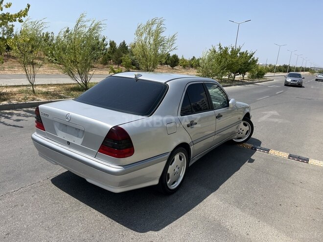 Mercedes C 200 2000, 265,000 km - 2.0 л - Bakı