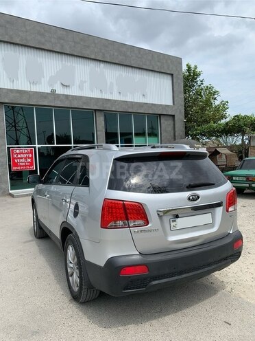 Kia Sorento 2009, 290,000 km - 2.0 l - Xaçmaz