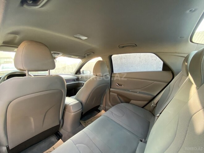 Hyundai Elantra 2021, 104,000 km - 2.0 l - Bakı