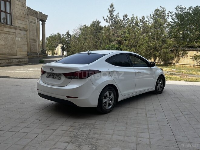 Hyundai Elantra 2014, 225,308 km - 1.8 л - Ucar
