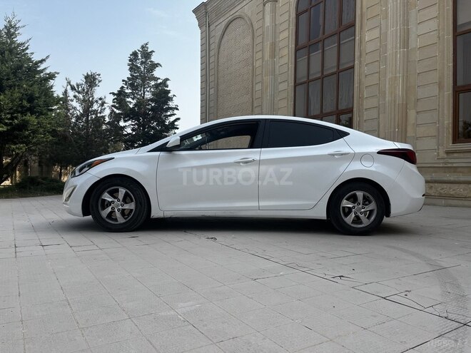 Hyundai Elantra 2014, 225,308 km - 1.8 л - Ucar