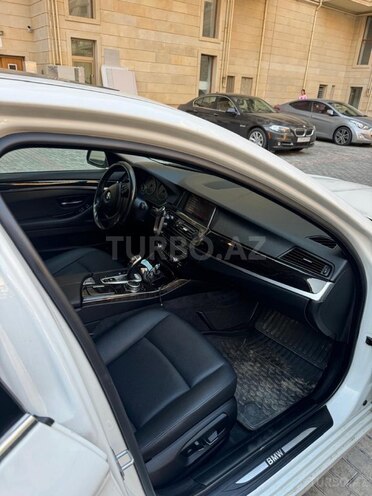 BMW 528 2016, 28,900 km - 2.0 l - Bakı