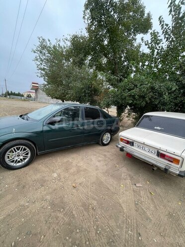 Ford Focus 2000, 111,333 km - 2.0 l - Cəlilabad