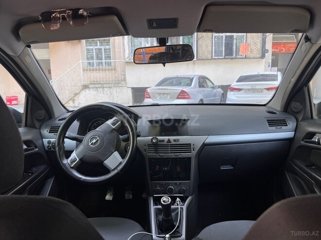 Opel Astra 2006, 296,000 km - 1.3 l - Bakı