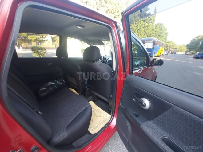 Nissan Note 2011, 66,000 km - 1.6 l - Sumqayıt