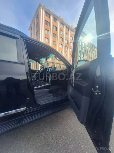 Toyota Land Cruiser Prado 2010, 292,000 km - 2.7 л - Xudat