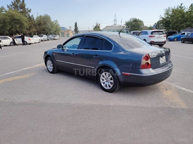 Volkswagen Passat 2001, 302,000 km - 1.8 l - Sumqayıt