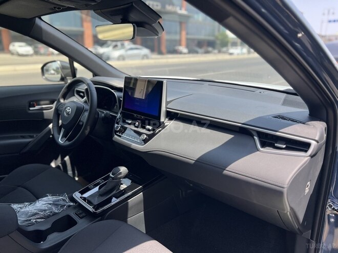 Toyota Corolla Cross 2025, 0 km - 2.0 l - Bakı