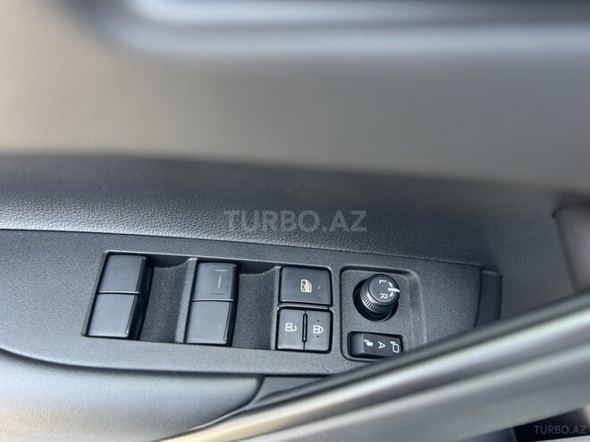 Toyota Corolla Cross 2025, 0 km - 2.0 l - Bakı