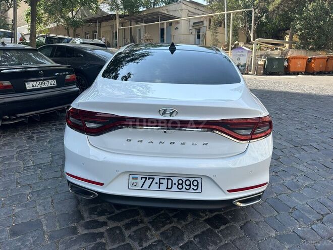 Hyundai Grandeur 2017, 205,000 km - 2.2 л - Bakı