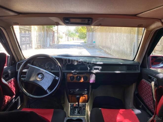 Mercedes 190 1991, 425,164 km - 1.8 л - Bakı