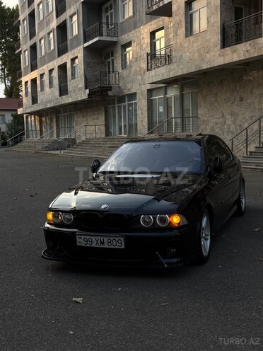 BMW 540 2001, 355,000 km - 4.4 l - İsmayıllı