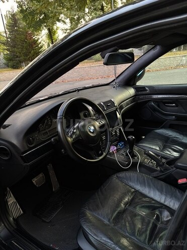 BMW 540 2001, 355,000 km - 4.4 l - İsmayıllı