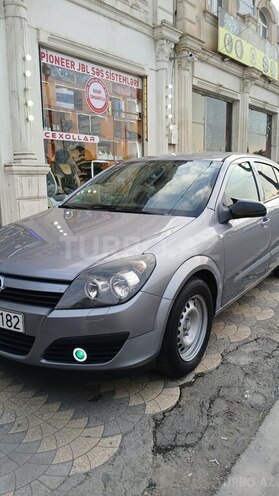 Opel Astra 2004, 465,000 km - 1.4 л - Gəncə
