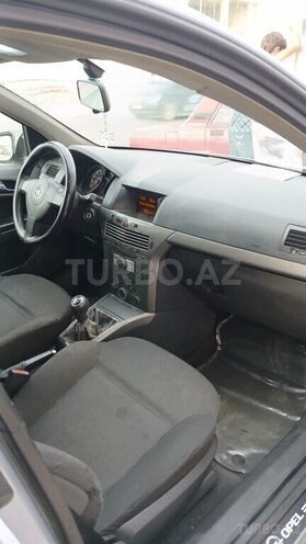 Opel Astra 2004, 465,000 km - 1.4 л - Gəncə