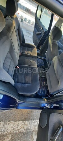 Volkswagen Golf 2002, 32,705 km - 2.0 л - Bakı