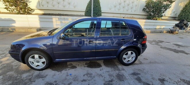 Volkswagen Golf 2002, 32,705 km - 2.0 л - Bakı