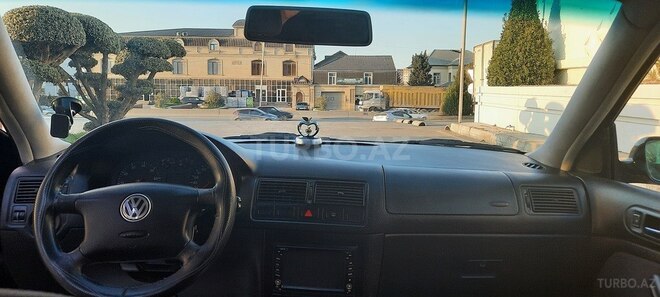 Volkswagen Golf 2002, 32,705 km - 2.0 л - Bakı