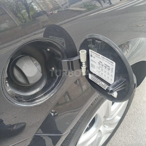 Opel Astra 2010, 215,000 km - 1.4 l - Bakı