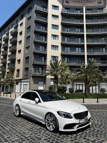 Mercedes C 300 2015, 179,700 km - 2.0 l - Bakı