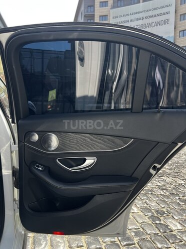 Mercedes C 300 2015, 179,700 km - 2.0 l - Bakı