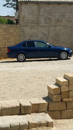 BMW 318 1994, 377,124 km - 1.8 l - Bakı