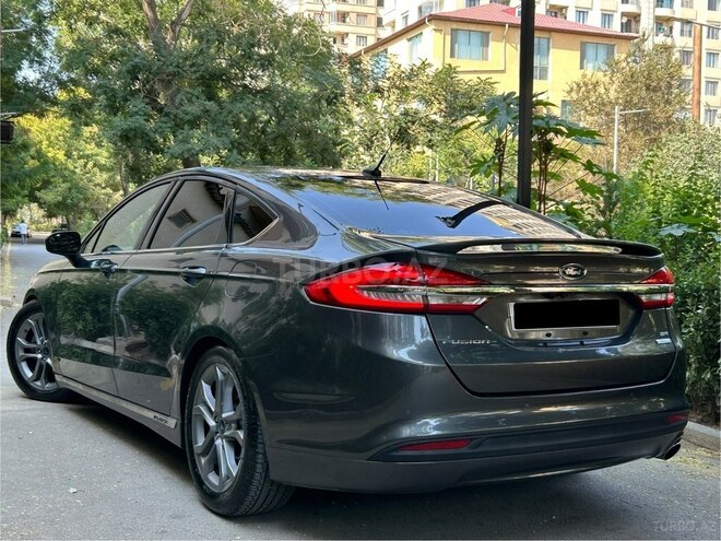 Ford Fusion (North America)-3