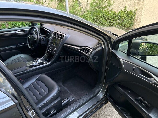 Ford Fusion (North America)-9