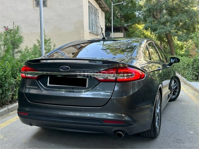 Ford Fusion (North America)-4