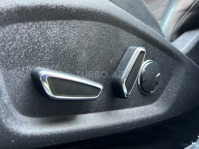 Ford Fusion (North America)-13