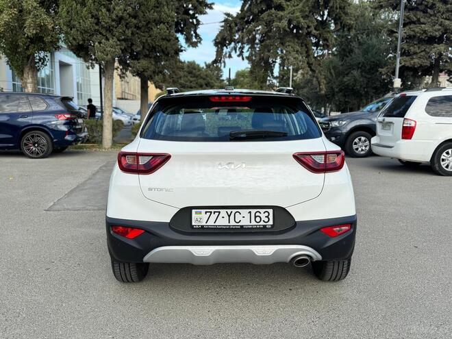 Kia Stonic 2023, 20,600 km - 1.4 l - Ağsu