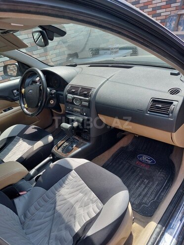 Ford Mondeo 2006, 255,237 km - 2.0 l - Bakı