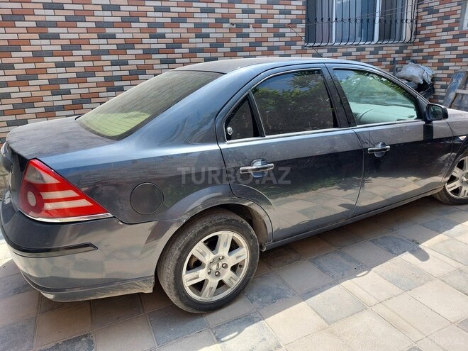 Ford Mondeo 2006, 255,237 km - 2.0 l - Bakı