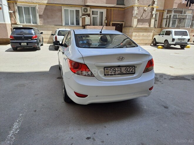 Hyundai Accent 2013, 130,000 km - 1.4 l - Xırdalan