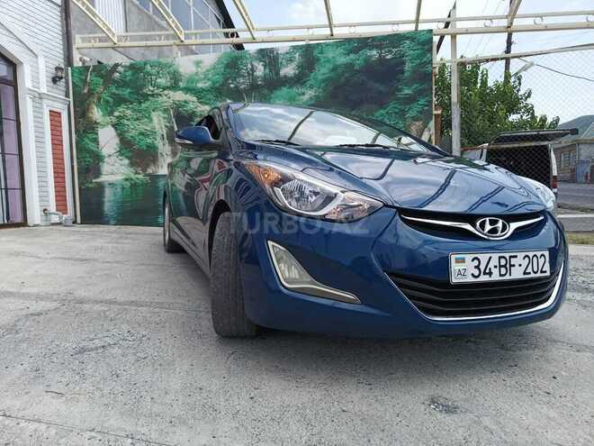 Hyundai Elantra 2015, 137,700 km - 1.8 л - Qax