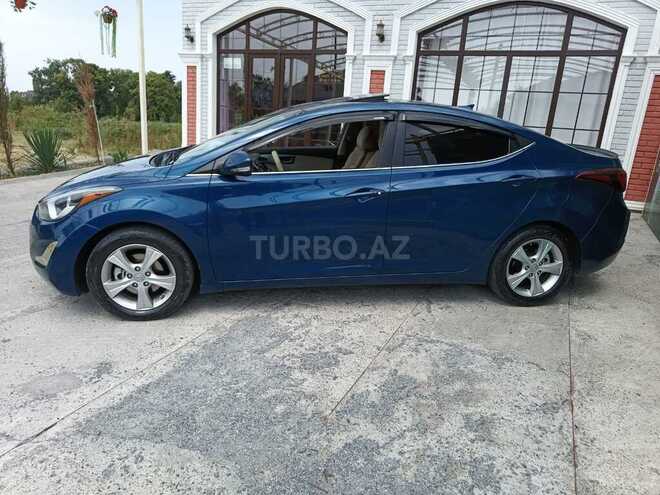 Hyundai Elantra 2015, 137,700 km - 1.8 л - Qax